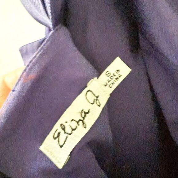 Eliza J One Shoulder Satin Dress with Beaded Detail in Purple - Size 6 - Picture 6 of 7